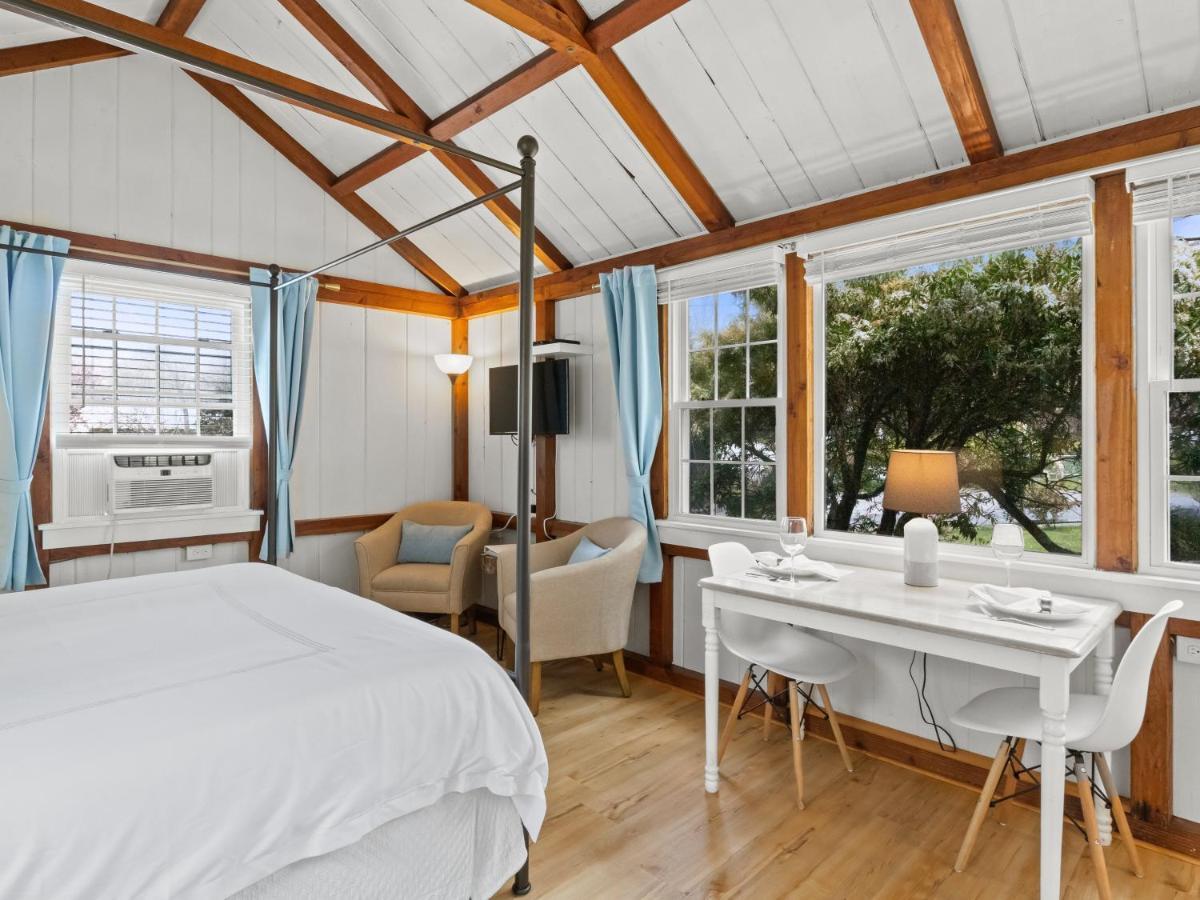 The Seagrove Suites & Guest Rooms Истхам Екстериор снимка
