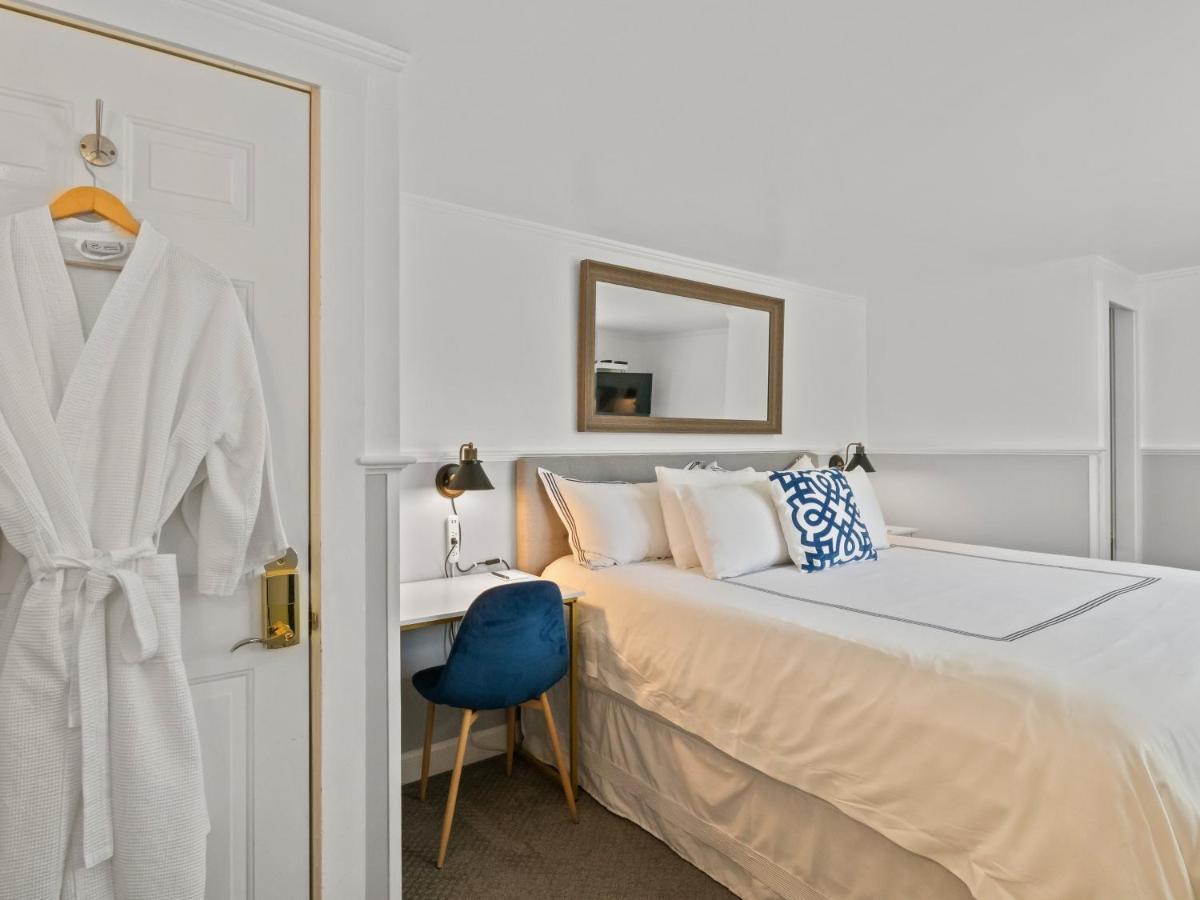The Seagrove Suites & Guest Rooms Истхам Екстериор снимка