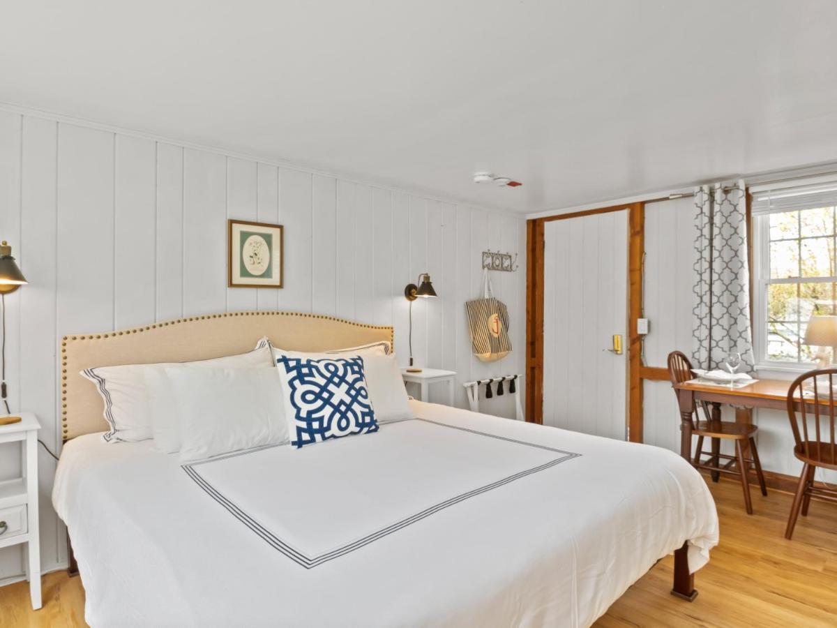 The Seagrove Suites & Guest Rooms Истхам Екстериор снимка