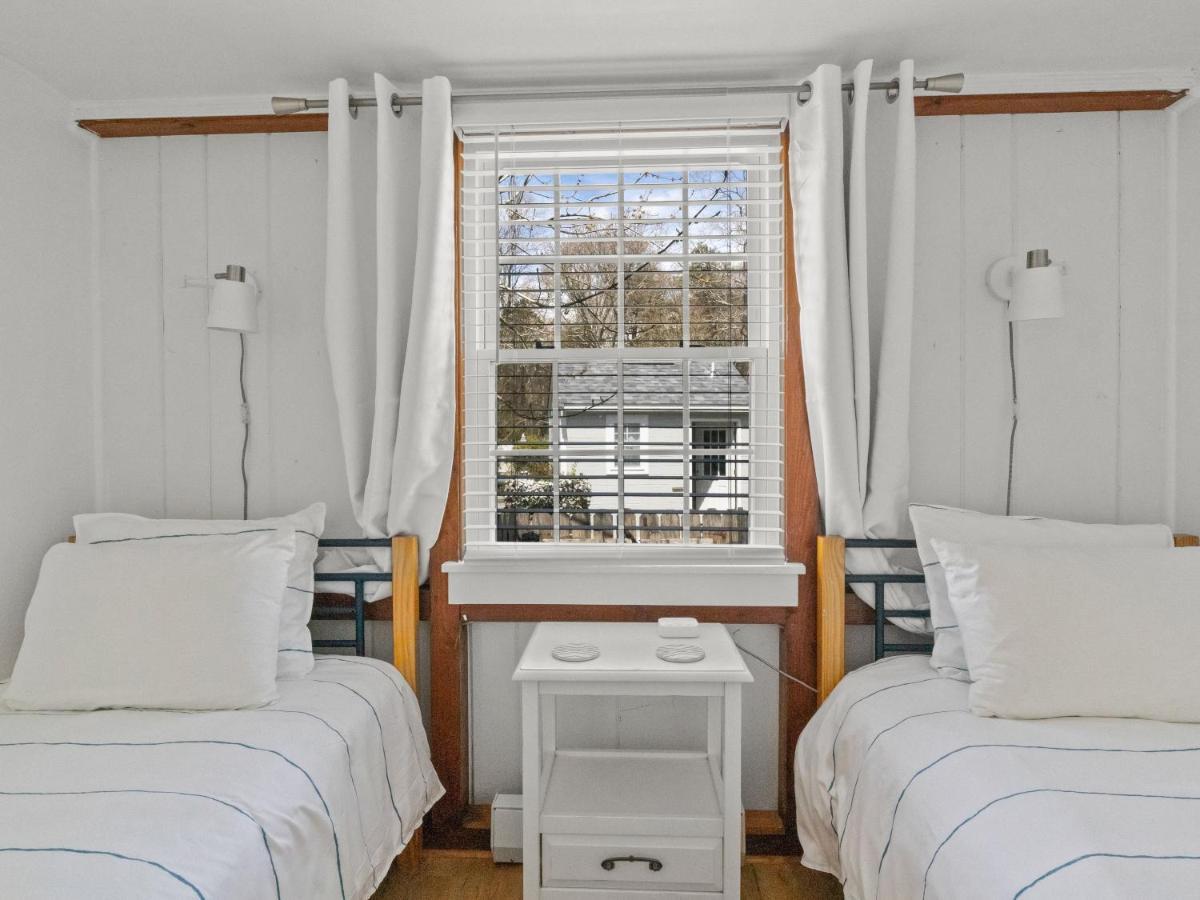 The Seagrove Suites & Guest Rooms Истхам Екстериор снимка