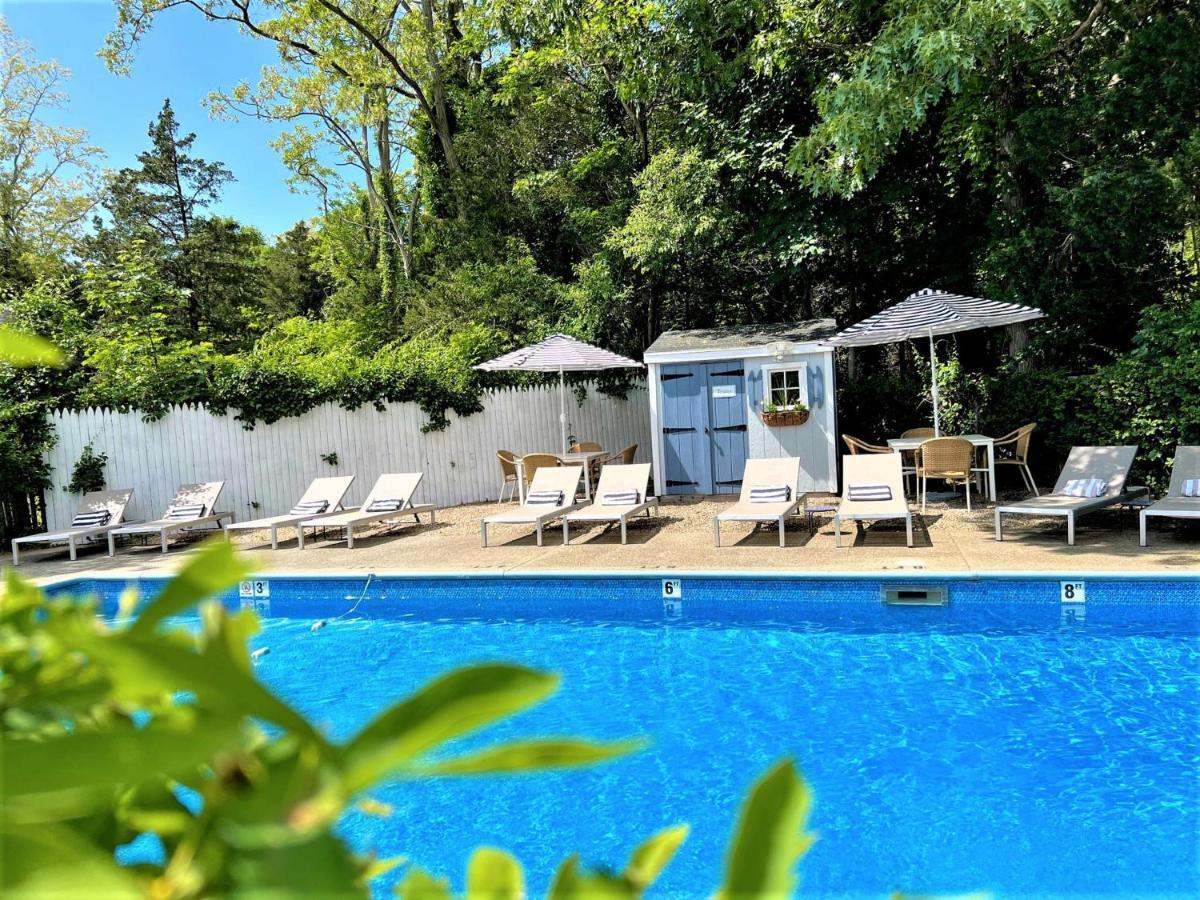 The Seagrove Suites & Guest Rooms Истхам Екстериор снимка
