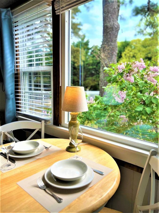 The Seagrove Suites & Guest Rooms Истхам Екстериор снимка